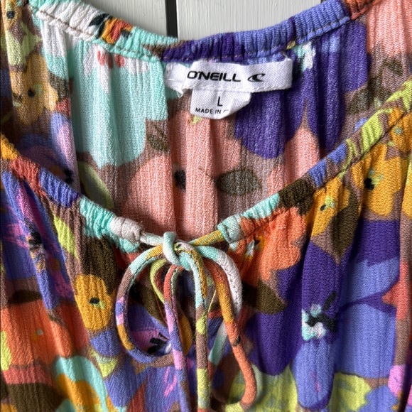 O'Neill Purple and Orange Puff Sleeve Baby Doll Blouse Floral Print Size L NWT - Picture 4 of 5